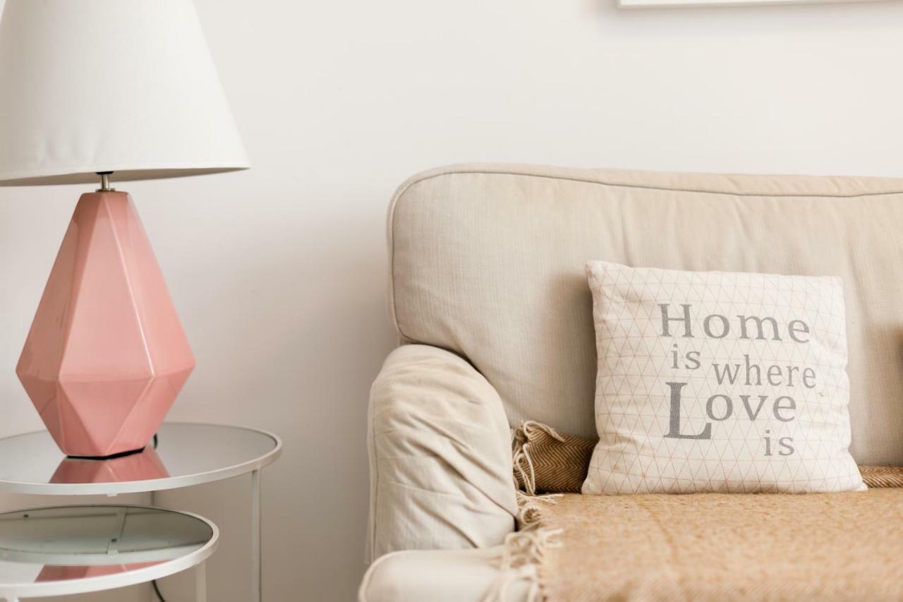 Baixa Tile Blue Two-Bedroom Apartment - By Lu Holidays ลิสบอน ภายนอก รูปภาพ
